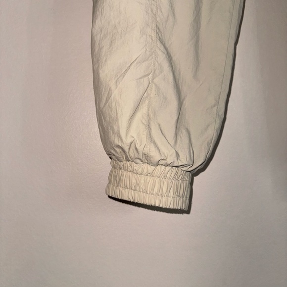 NWT Wilow the label parachute pants clay size small - Picture 4 of 8